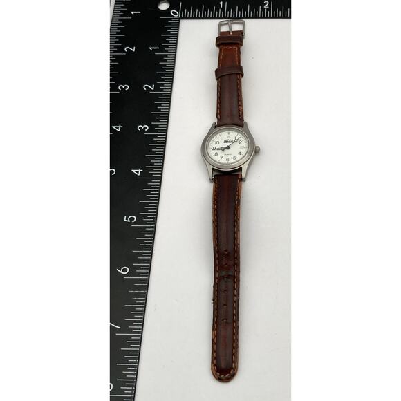 REI Swiss Movement Women's Watch  27mm Quartz -  Date Time New Battery - WR 5ATM - Picture 5 of 12